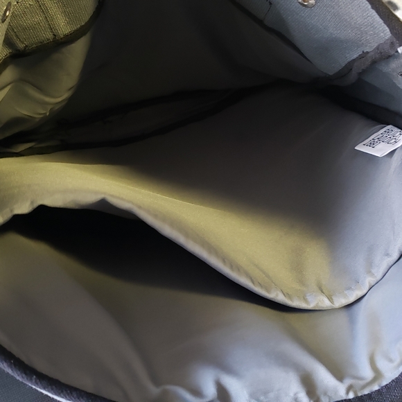 Bruichladdich 1881 Laptop Case/ Messenger bag - Picture 4 of 6